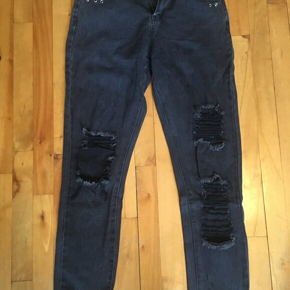 Noisy May Ripped black mom jeans - Picture 2 of 4